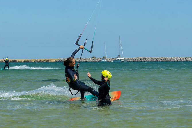 2,5-hour Semi-private Kite Course with your own Kite! - The semi-private setup: you get coaching, not crowd-watching