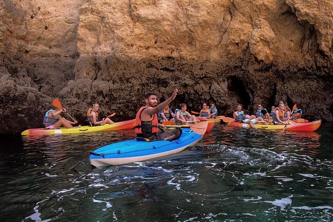 2-hour Kayak Tour of Ponta da Piedade Caves and Beaches - What to pack for a wet, bright, phone-friendly paddle