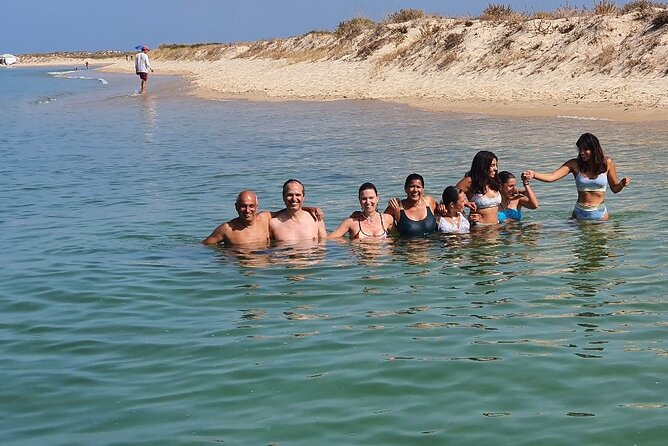 5-hour tour with 3 stops around the islands and beaches of Ria Formosa - Beach time for swimming or just lying low