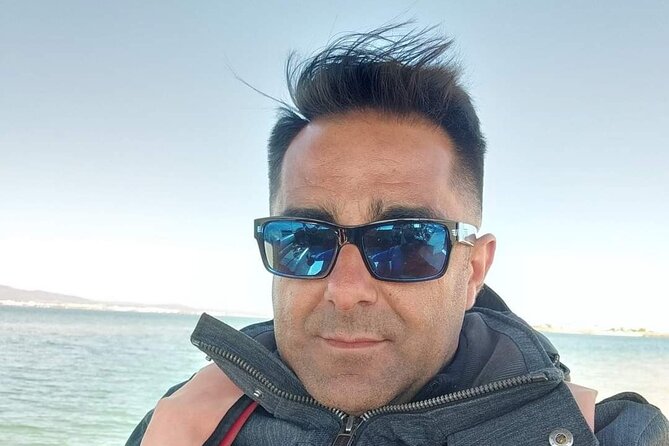 6 hour boat tour navegating through the Islands of Ria Formosa National Park - Eco-minded guiding and dolphin chances in the Ria