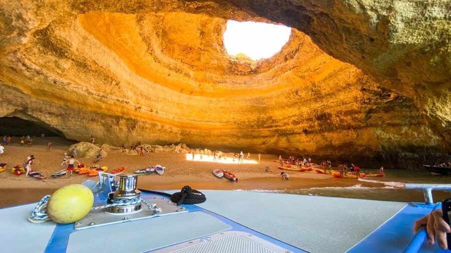 Albufeira: 2.5-Hour Dolphin Watching and Caves Trip - Timing, comfort, and photos during a 2.5-hour tour