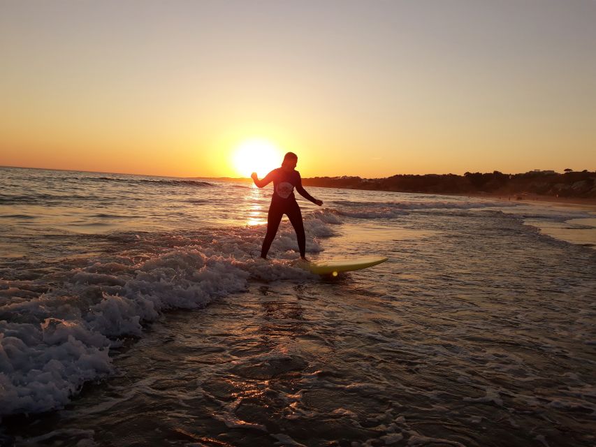 Albufeira: 2-Hour Falesia Beach Surf Lesson - Why Falésia Beach Works So Well for Beginner and Intermediate Surf