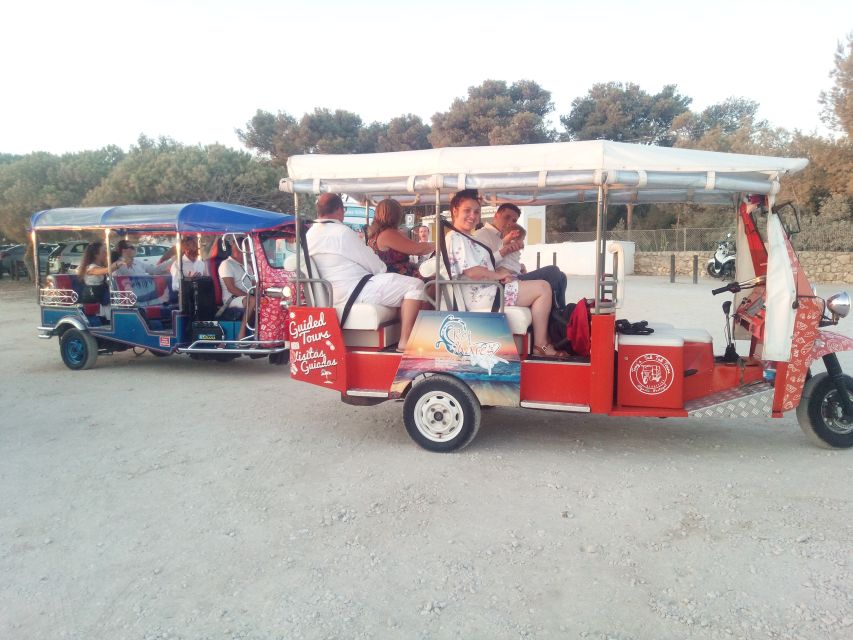 Albufeira: Benagil Caves & Senhora da Rocha Tour by Tuk Tuk - Benagil Cave from the top: the famous view with an easier pace