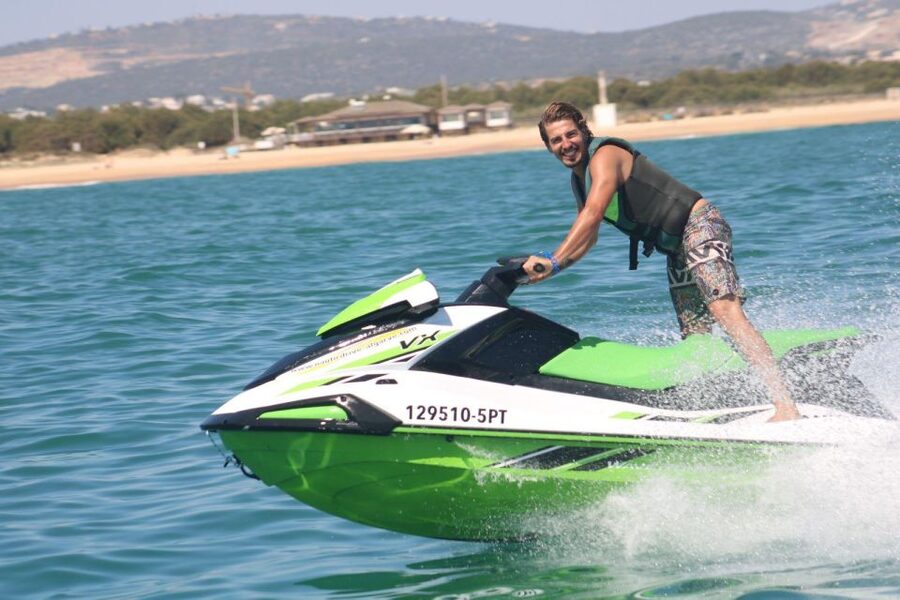 Albufeira: Jet Ski Rental - The 110hp Yamaha VX on a Closed Circuit (Fast, but Controlled)