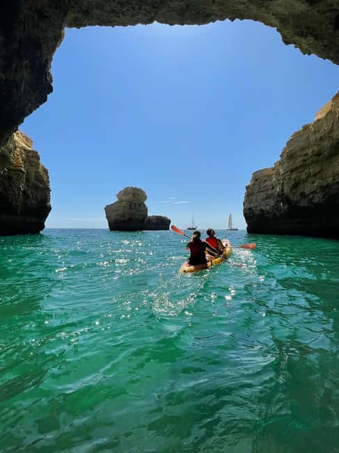Albufeira: Kayak Tour of Hidden Caves and Secret Beaches - How long you’re actually paddling (and why that pacing is good)