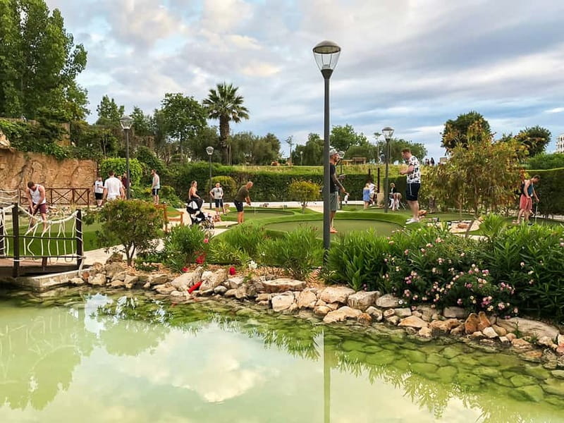 Albufeira: MiniGolf Adventure Park Entry Ticket - Timing It Right: How Long It Takes and How to Keep It Fun