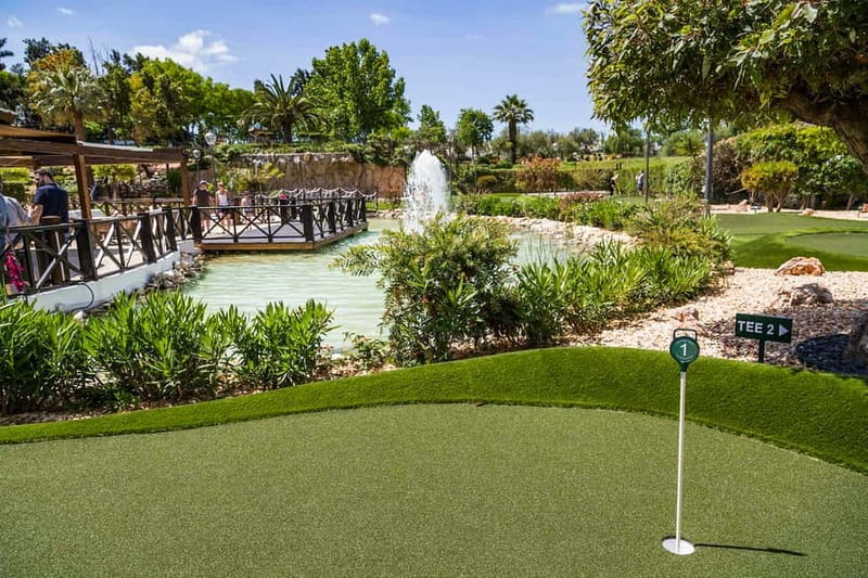 Albufeira: MiniGolf Adventure Park Entry Ticket - Practical Tips for a Smoother Day in Albufeira