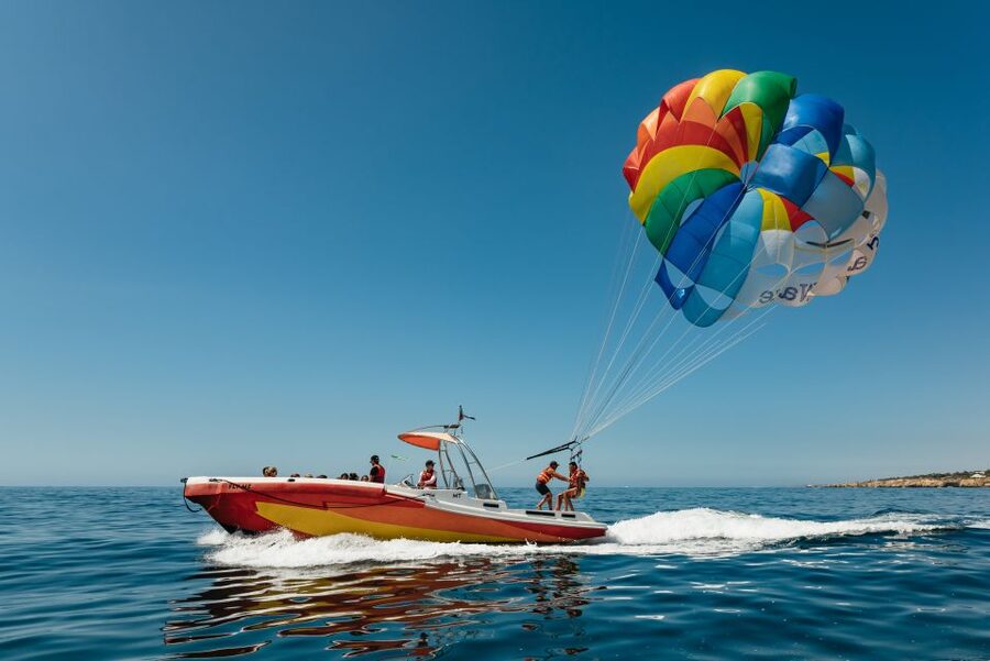 Albufeira: Parasailing Boat Trip - The 10 minutes over the Algarve: what the flight feels like