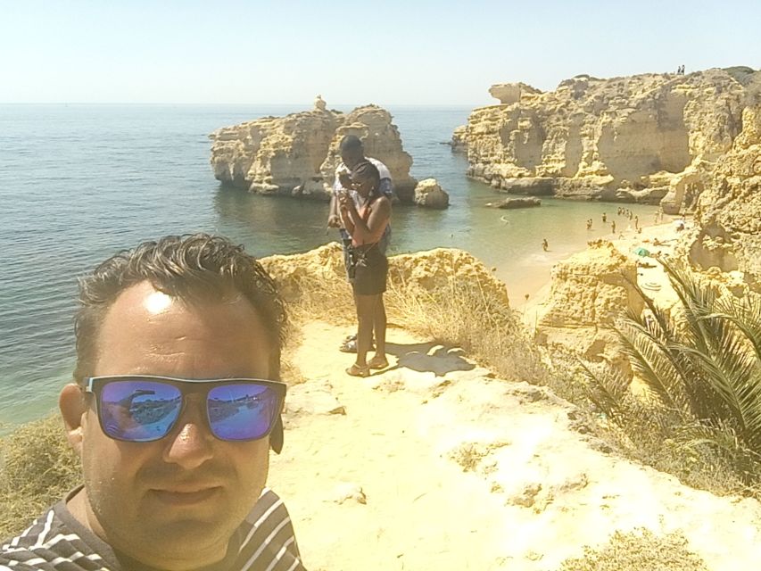 Albufeira: Private Sightseeing Tuk-Tuk Tour with Pickup - Who this tour is for (and who should choose something else)
