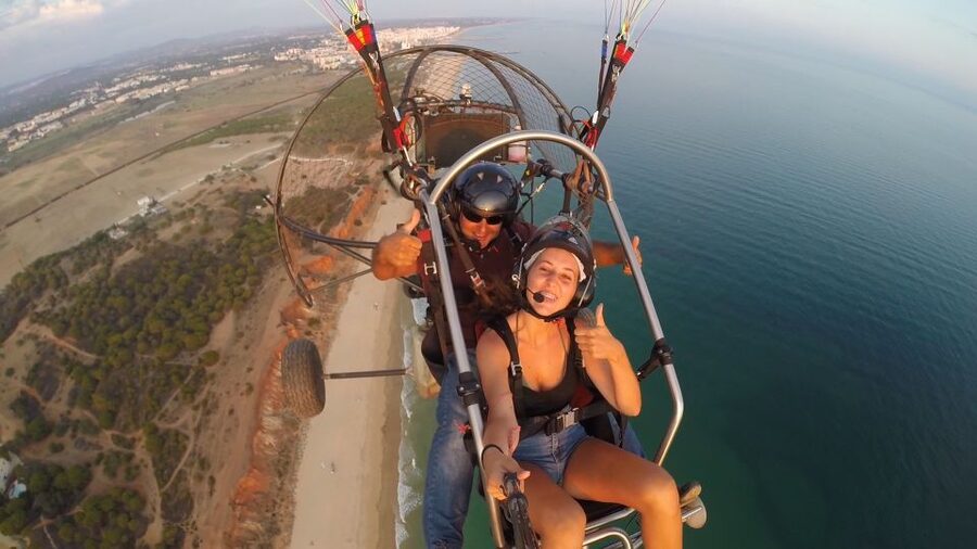 Albufeira: Sunset Paragliding Flight - Pilot Briefing, Gear, and Safety: How You Stay Comfortable in the Air