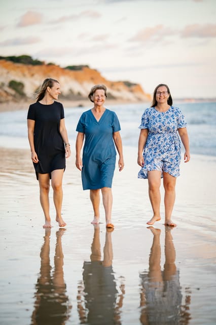 Algarve: 1 hour Couple & Family Photoshoot - The editing and your 50 digital photos in an online gallery