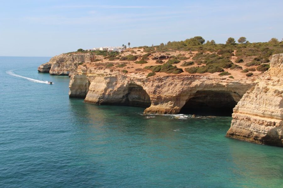 Algarve: Benagil Cave Boat Tour and Algarseco Coastal Walk - Why Benagil and Algar Seco work better as one outing