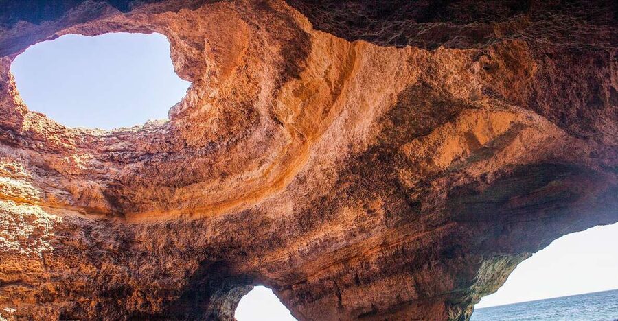 Algarve: Benagil Cave Boat Tour and Algarseco Coastal Walk - The Carvoeiro boat cruise: your real first wow moment