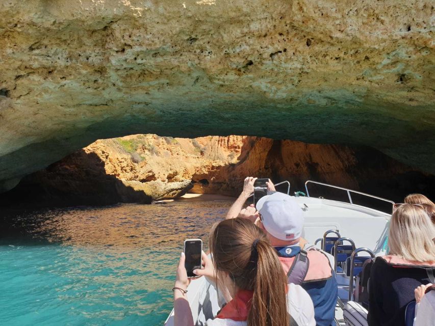 Algarve: Benagil Caves 2-Hour Private Tour - Rio Arade to Ferragudo: Ferries, towers, and smuggler stories