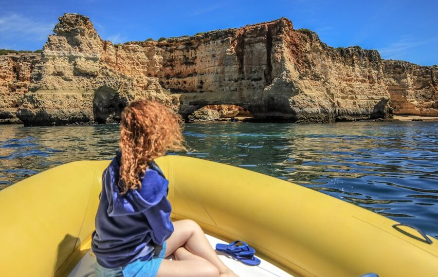 Algarve: Carvoerio and Benagil Walking Tour and Cruise - Ferragudo Free Time: The Calm After the Cliffs