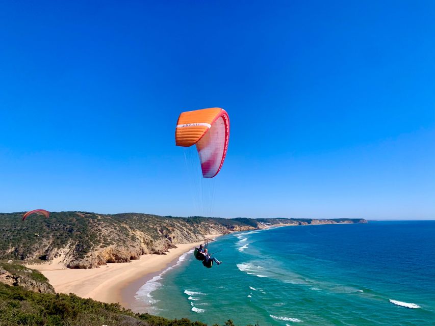 Algarve Coast: Paragliding Experience - Meet Nelson, get geared up, and start with a real briefing