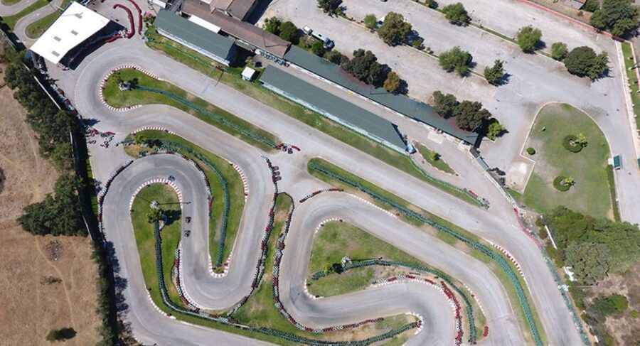 Algarve: Go-Kart Experience at Karting Almancil Family Park - Languages and Staff Support: Makes It Easier for Families