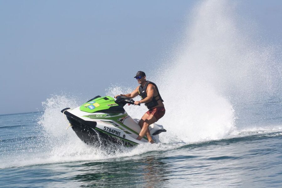 Algarve: Jet Ski Rental in Armação de Pêra - Weather calls: when the sea changes the plan