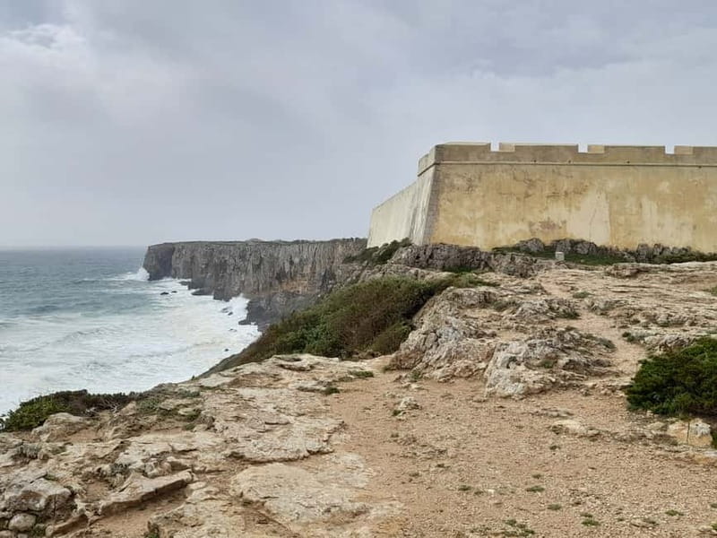 Algarve: Lagos, Ponta da Piedade and Sagres Private Tour - Sagres fortress area: fortifications and cliffside perspective