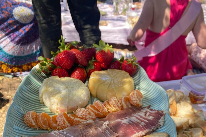 Algarve Mountais Tour with Lunch in the Vineyard - Monchique Village Walk: Heritage, Streets, and Mountain Products