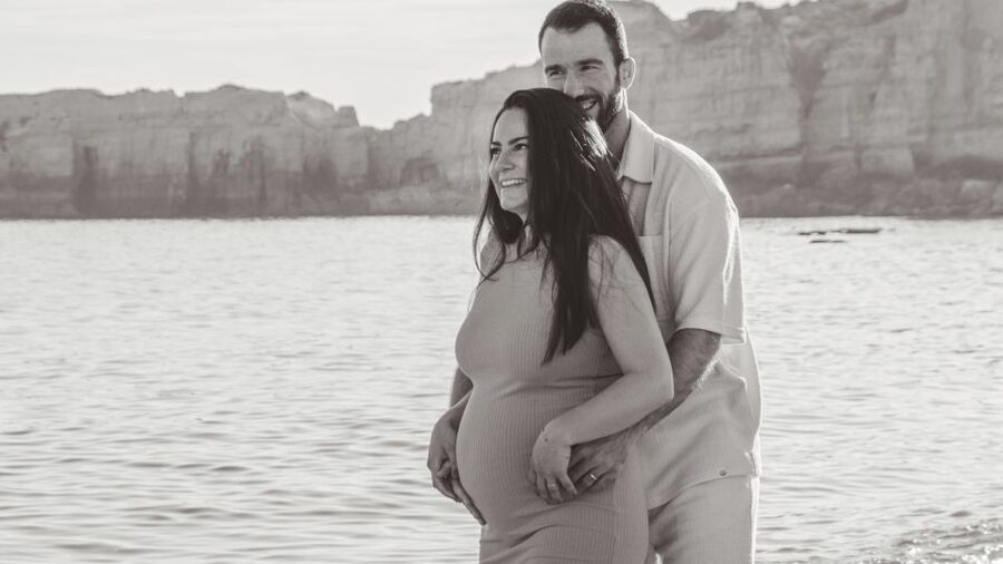Algarve: Photoshoot for couple, family, portrait - Why this Algarve photo session feels more personal than most