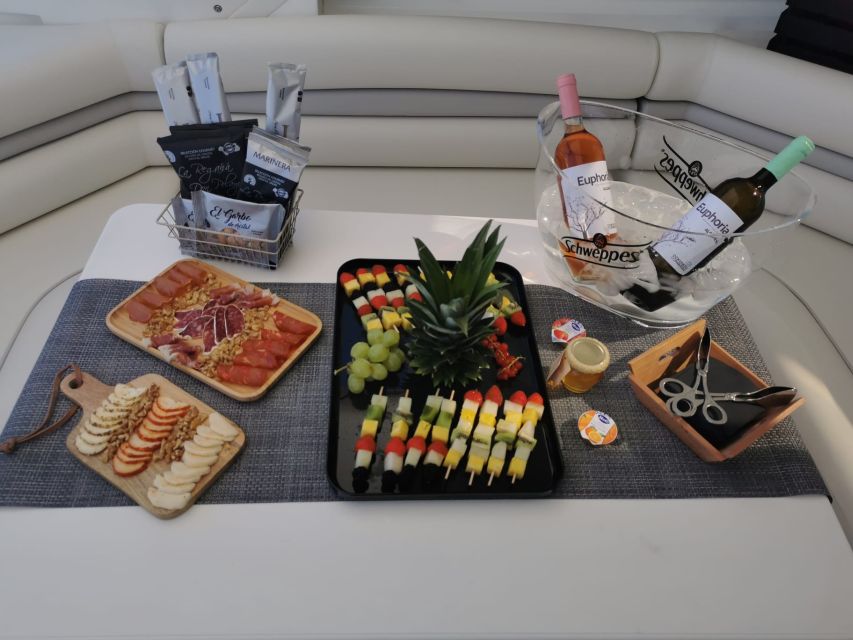 Algarve: Private Yachts Rental - Who this Algarve yacht rental fits best