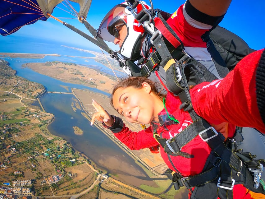 Algarve: Tandem Skydiving Adventure 15,000 to 10,000 Feet - Key Things I’d Book This For