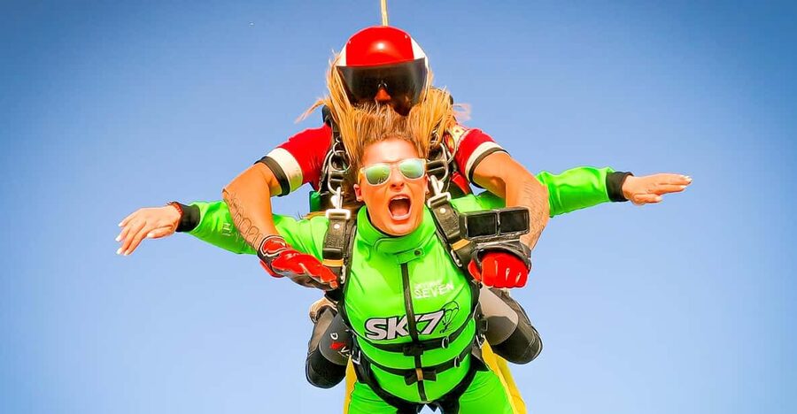 Algarve: Tandem Skydiving Adventure 15,000 to 10,000 Feet - Timing: What Happens in the 2-Hour Window