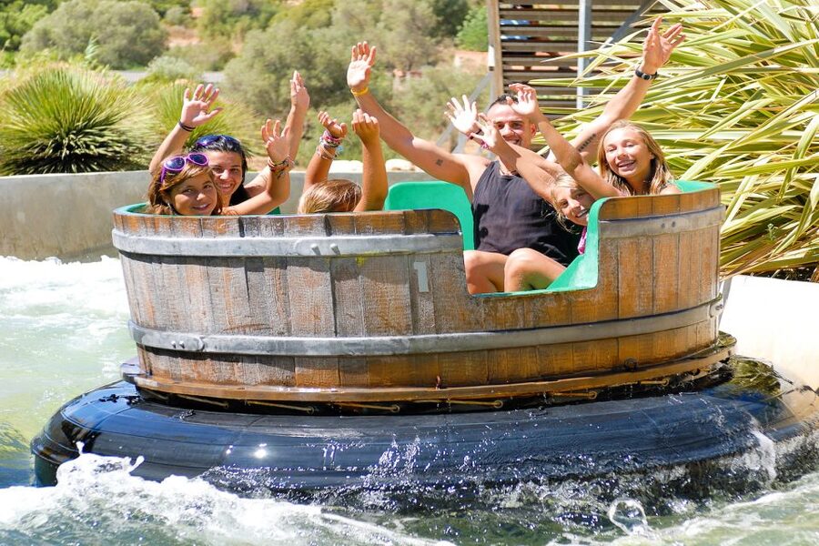 Algarve: Zoomarine Amusement Park Entry Ticket - Food, lockers, and the small costs that matter