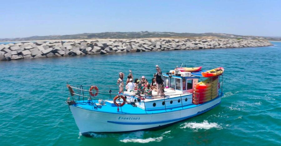 Alvor: Explore Caves Boat and Kayak Tour - From Café Na Ria to the water in about 3 hours
