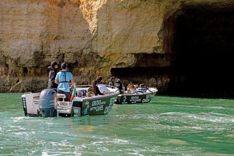 Armação de Pêra: Benagil Caves and Secret Beaches Boat Trip - Algar dos Capitães, Malhada do Baraço, and the path to Marinha