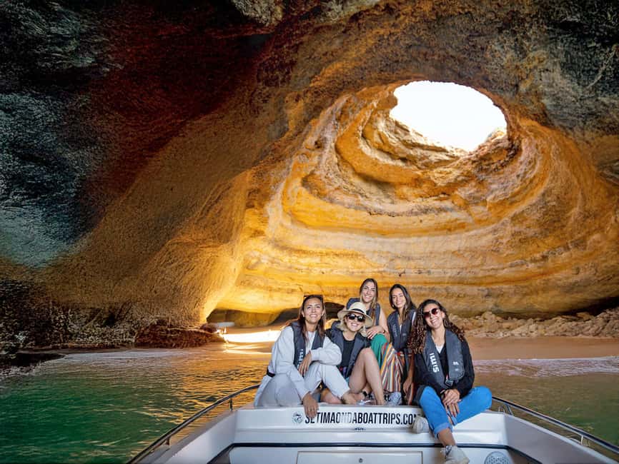 Armação de Pêra: Benagil´s 15 Best Caves Boat Tour - Getting on board at Praia de Armação de Pêra (Sétima Onda Boat Trips)
