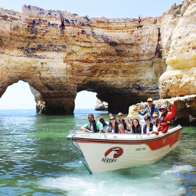 Armação de Pêra: Guided Boat Tour of Benagil's 15 Best Caves - Getting to Armação de Pêra and boarding with Aurora Boat Trips