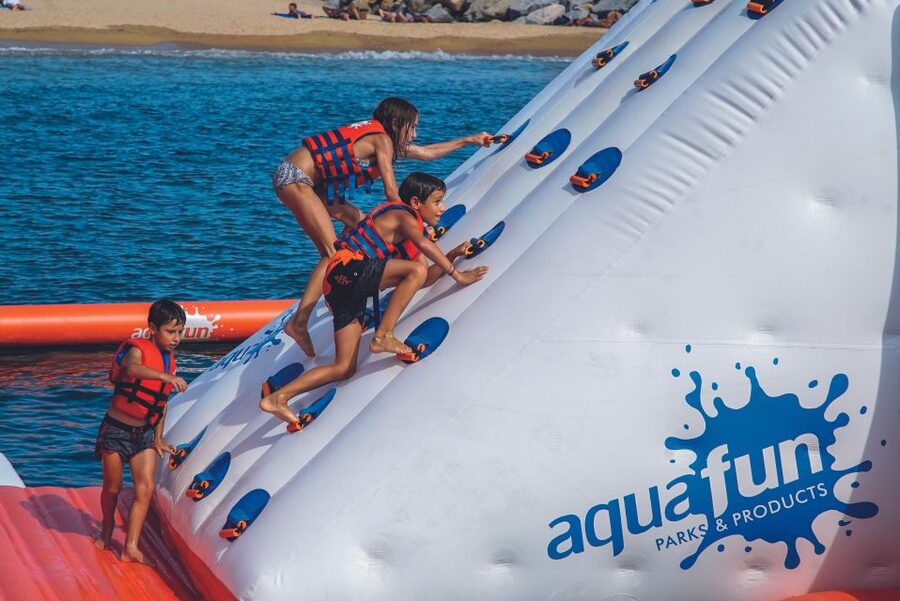 Armação de Pêra: Inflatable Waterpark Entry Ticket - Included and not included: what to plan around