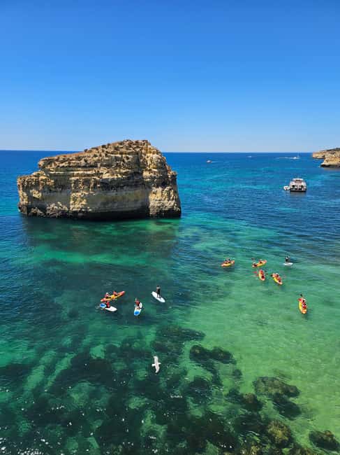 Benagil: 1:30Hour Kayak Rental with Private Parking - Finding the Meeting Point (Without Losing 30 Minutes)