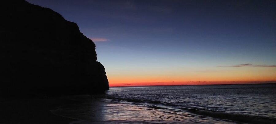 Benagil: Sunrise or Sunset Sea Kayak Tour - The “first minutes” you’ll care about: briefing, gear, and pacing