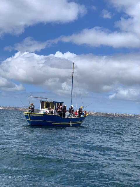 Bottom Fishing Lagos - Bottom Fishing Lagos: What the 4 Hours Feels Like
