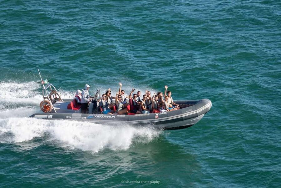 Caves & Dolphins - Combined Trip - Why the Benagil + Dolphins combo makes sense in Algarve