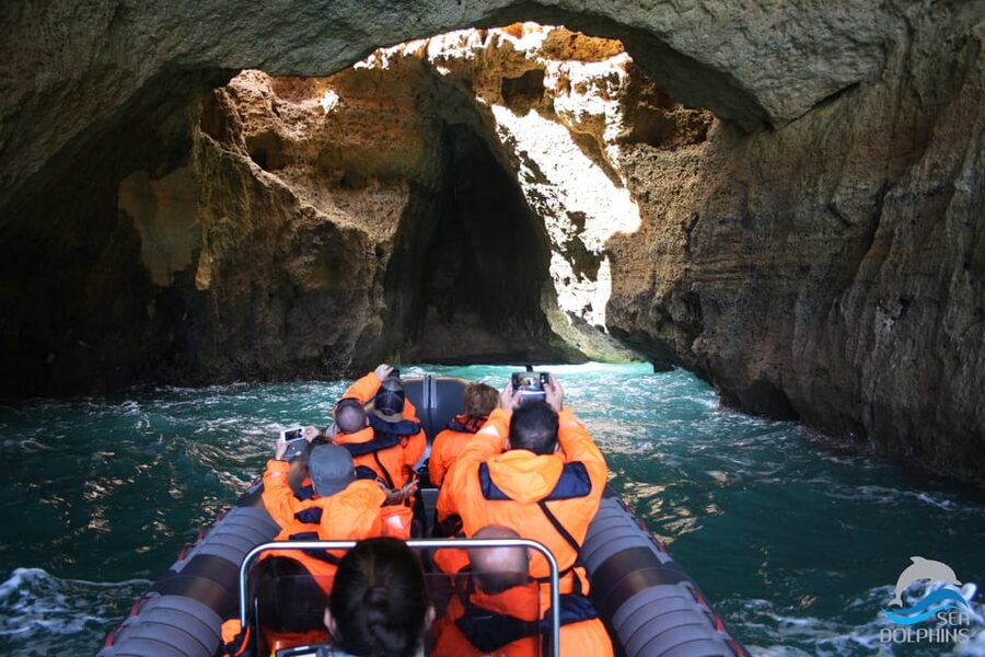 Caves & Dolphins - Combined Trip - Getting started at Quiosque N.º 11 (Seadolphins)