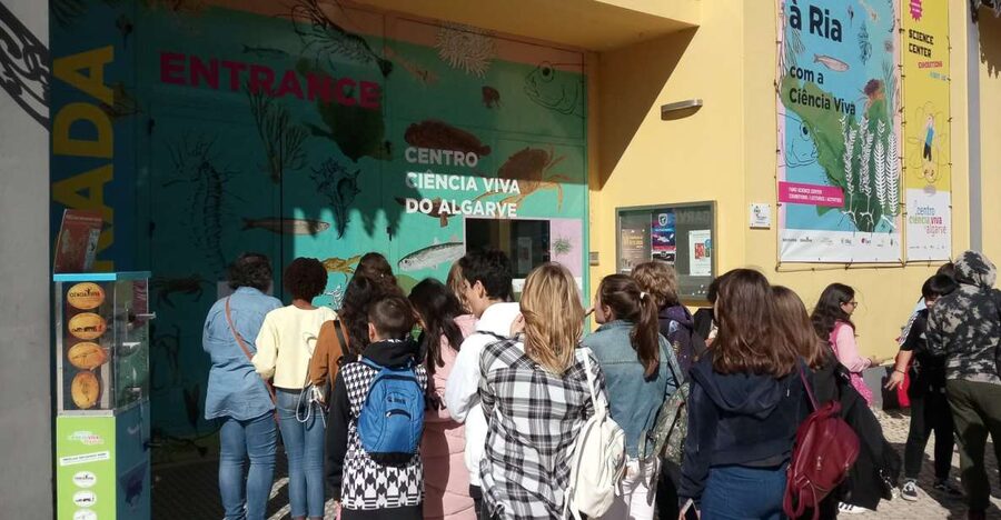 CCVAlgarve Individual Ticket - Getting in: check-in at the big yellow building