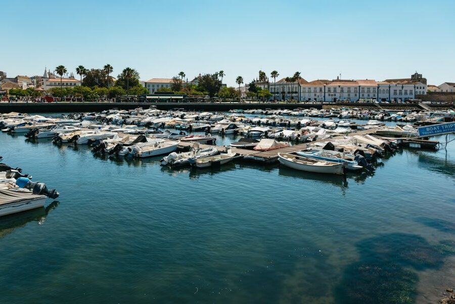 Faro: Deserta Island and Farol Island Catamaran Boat Trip - From Faro Marina to Ria Formosa: why this catamaran loop works