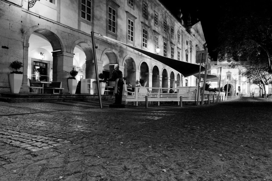 Faro: Night Segway Tour with Cocktails - Back to Columbus for the Amarguinha Sour cocktail finale