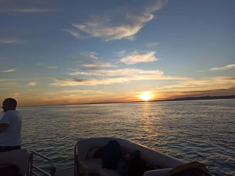 Faro: Sunset 1 hour Ria Formosa Boat Tour - Inside the catamaran: what “comfortable” means on this ride