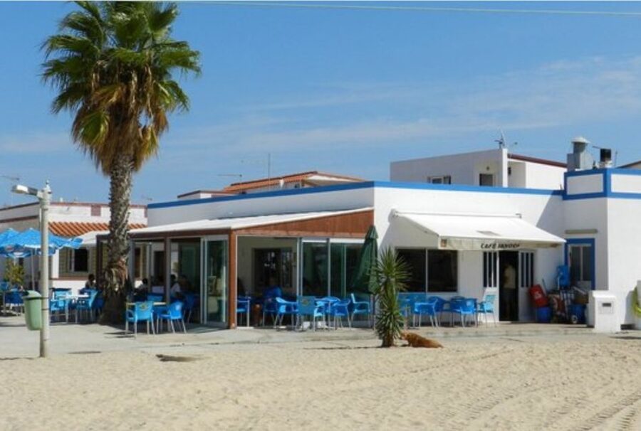 From Faro: 4 Stops, 3 Islands in Ria Formosa Catamaran Tour - Ilha do Farol: Lighthouse Photos and That Classic Algarve Look