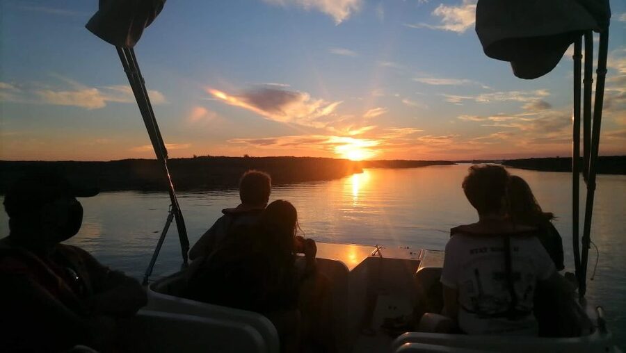From Faro: Ria Formosa Sunset Boat Trip - The 1-hour cruise route: channels, marshlands, and birds at golden hour