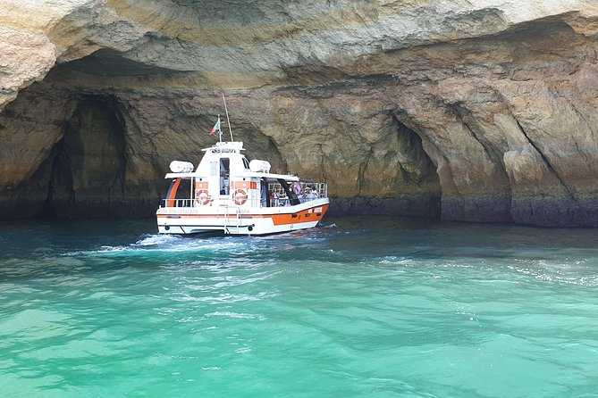 From Lagos: Benagil Caves Cruise on a Catamaran - The itinerary in plain terms: coast, caves, and a swim