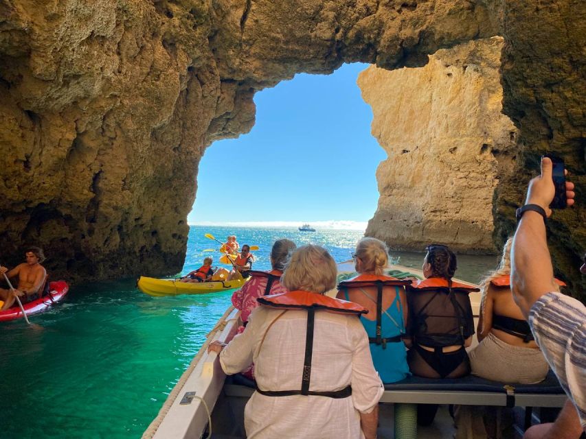 From Lagos: private Ponta da Piedade Sunset Cruise - How long it really is: 1.5 hours of focused coastline