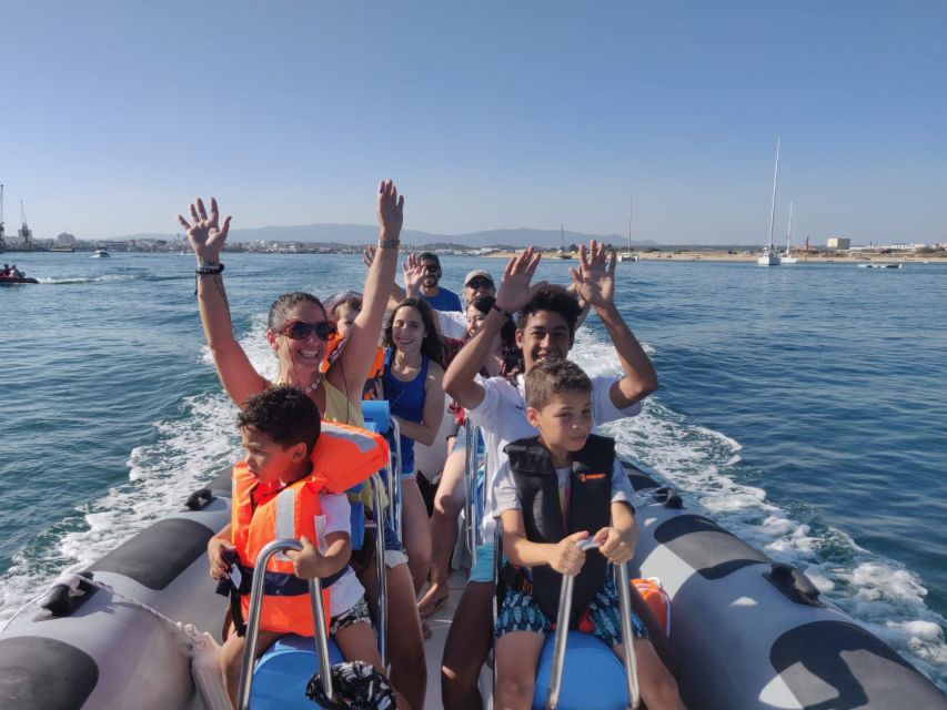 From Portimão: Benagil and Marinha Private Boat Trip - The guide and skipper factor: Pedro, Andreia, and the practical magic