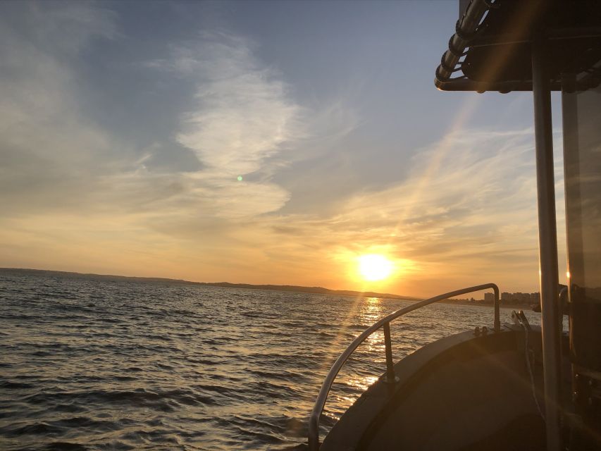 From Portimão: Sunset Boat Trip with Wine - Why This 2-Hour Sunset Sail Works So Well in the Algarve