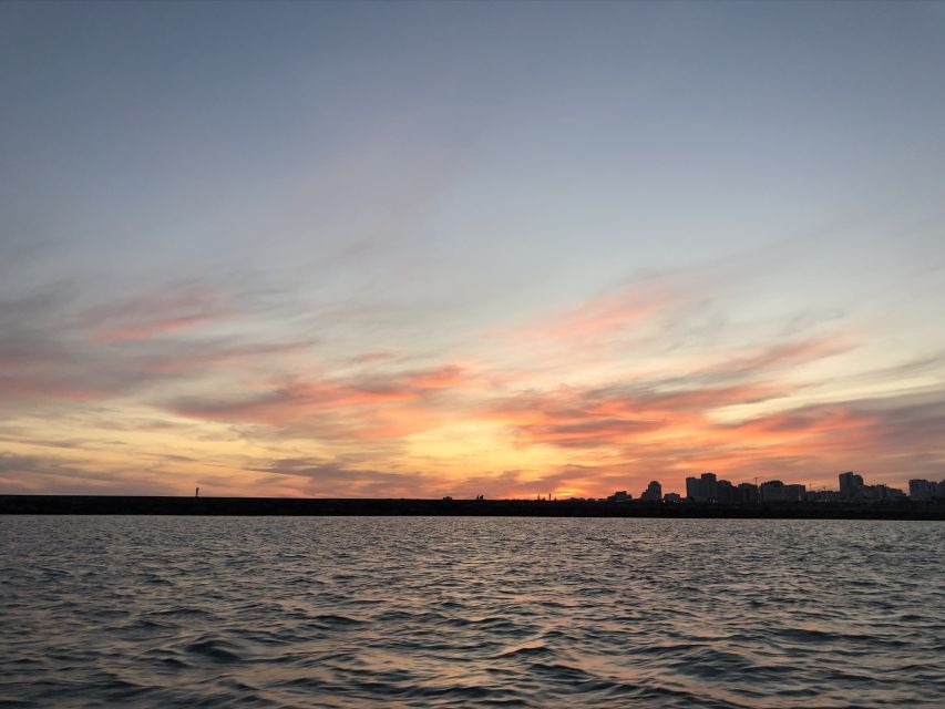 From Portimão: Sunset Boat Trip with Wine - Meeting at Marina de Portimão: Gate J, Dock 40, No Hotel Pickup